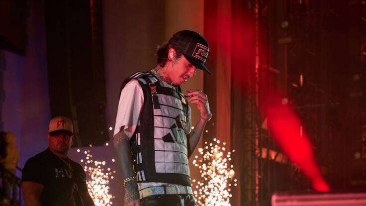 Trump busca quitar visas a cantantes de narcocorridos; Ellos son los artistas en la mira